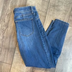 Like New Stretch Skinny Jeans